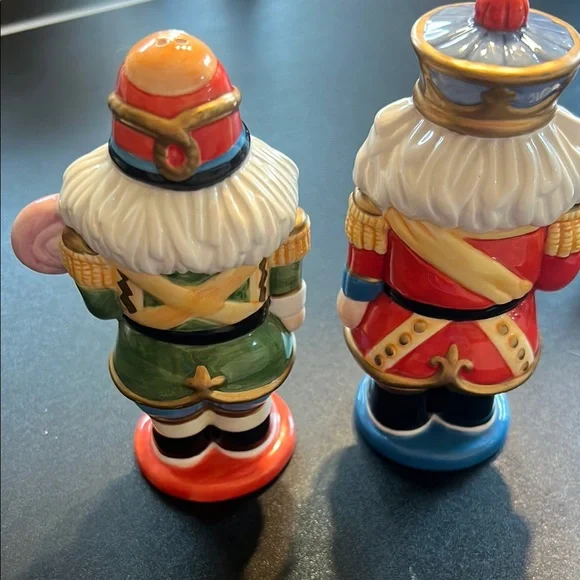 Colorful Nutcracker Figurines Fitz and Floyd salt and pepper shakers - Picture 2 of 3